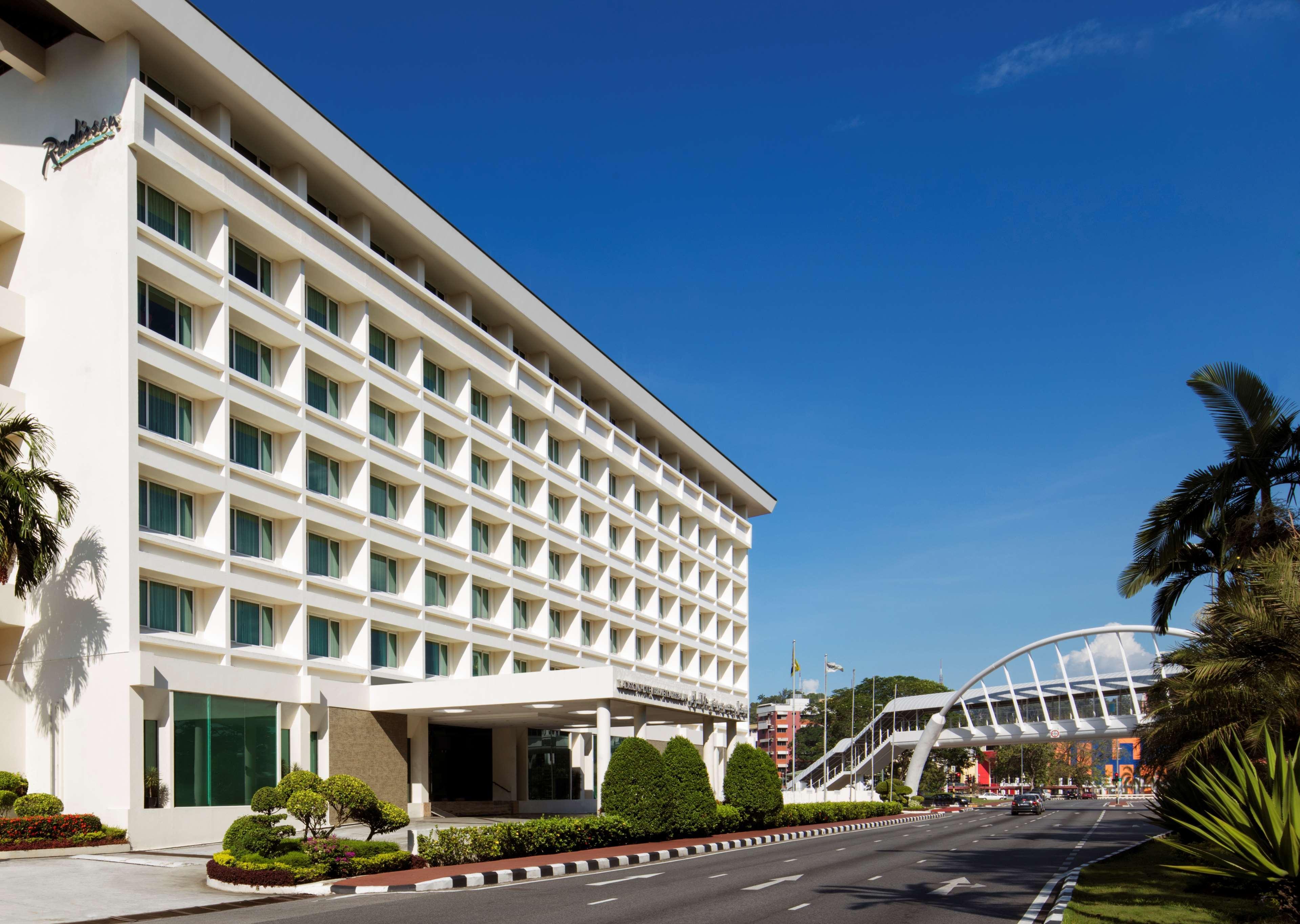 Radisson Hotel Brunei Darussalam Bandar Seri Begawan Exterior foto