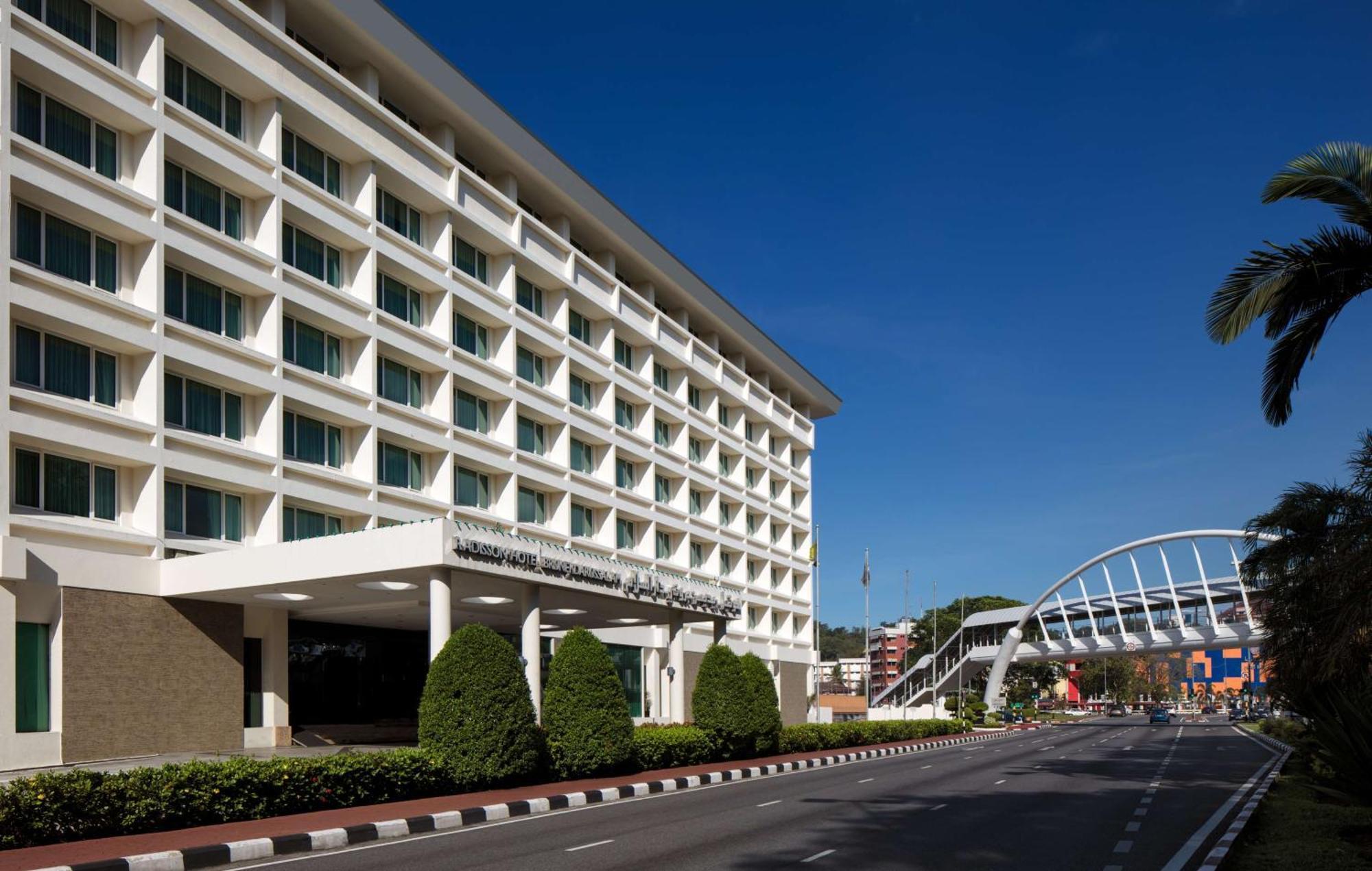 Radisson Hotel Brunei Darussalam Bandar Seri Begawan Exterior foto
