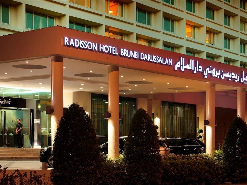 Radisson Hotel Brunei Darussalam Bandar Seri Begawan Exterior foto
