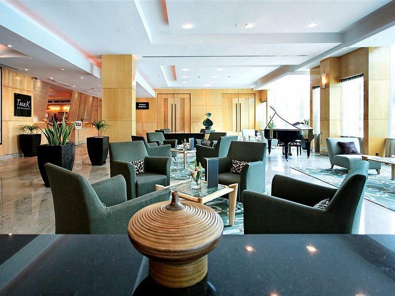 Radisson Hotel Brunei Darussalam Bandar Seri Begawan Exterior foto
