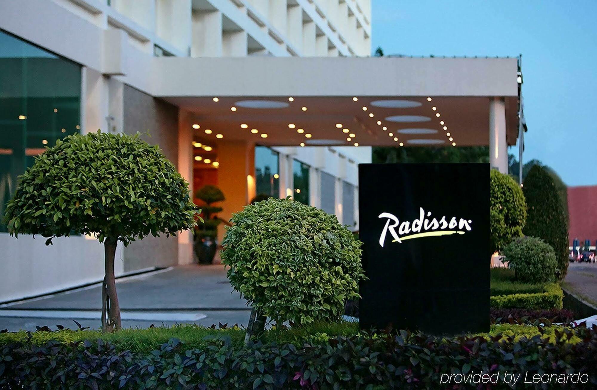 Radisson Hotel Brunei Darussalam Bandar Seri Begawan Exterior foto